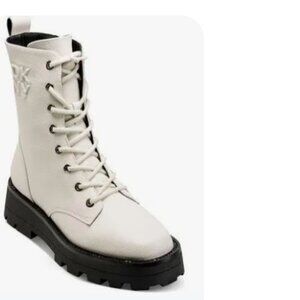 Mark New York Andrew Mark New without the tag